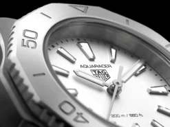 Aquaracer Professional 200^TAG Heuer New