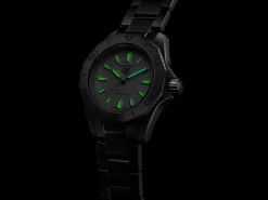 Aquaracer Professional 200^TAG Heuer New